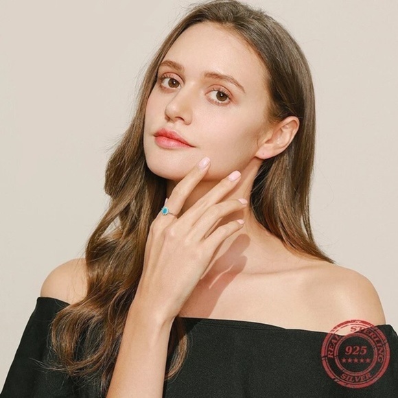 925 Sterling Silver Crown Natural Turquoise Cubic Zirconia Ring - Picture 4 of 6